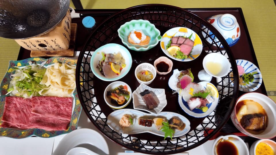 夕食全体