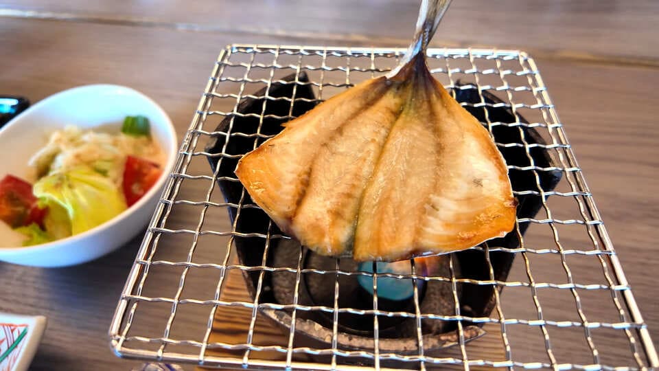 朝食の焼き魚
