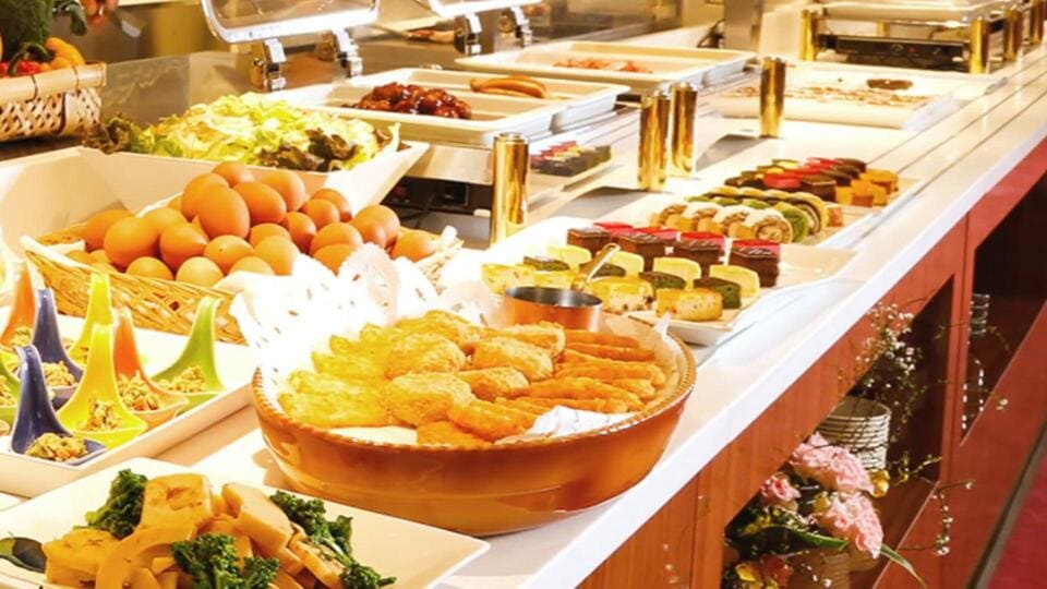 朝食ビュッフェ