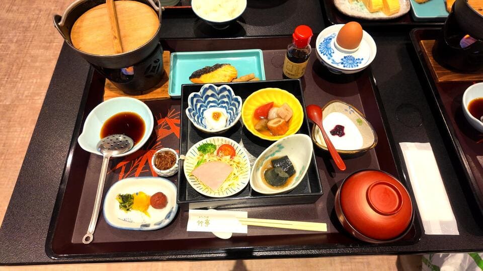 朝食膳