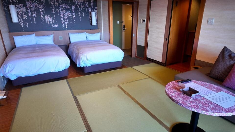 客室全体