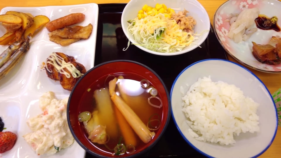 朝食ビュッフェ